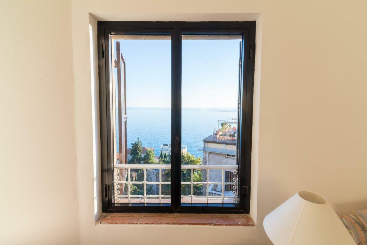 Appartamento Nella Torre Grimaldi  Extérieur photo